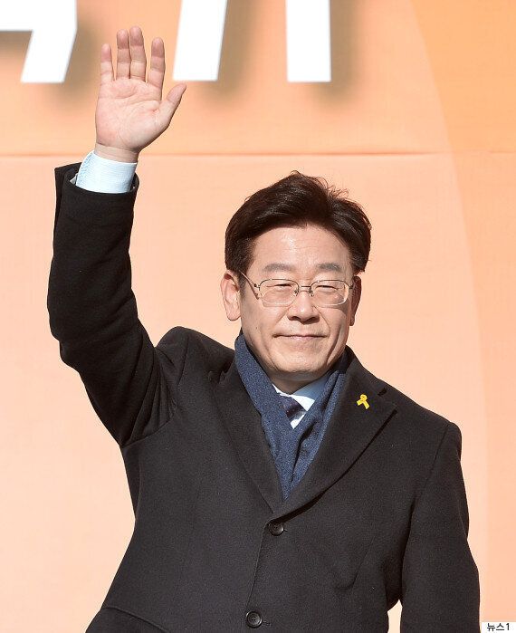 이재명이 '소년공'으로 일한 공장에서 대선출마를 선언했다