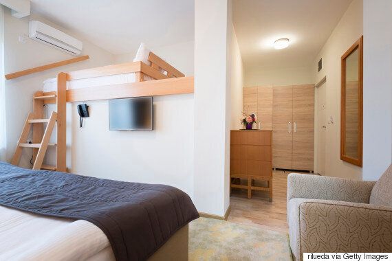 요즘 대학 기숙사가 학생에게 요구하는 과도한 개인정보는 이런 수준이다