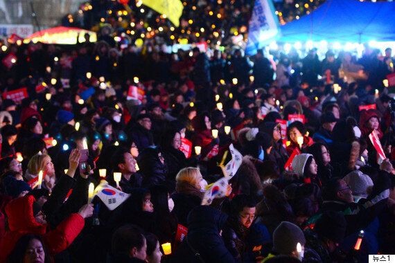 이재용 구속 후 첫 촛불집회에 84만명이 모였다