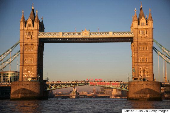 중국에는 런던의 타워브릿지가 있다(사진)