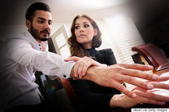 남녀가 같이 읽으면 좋을 '성희롱' 매뉴얼 3권