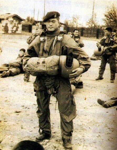 '군부심' 권하는 사회