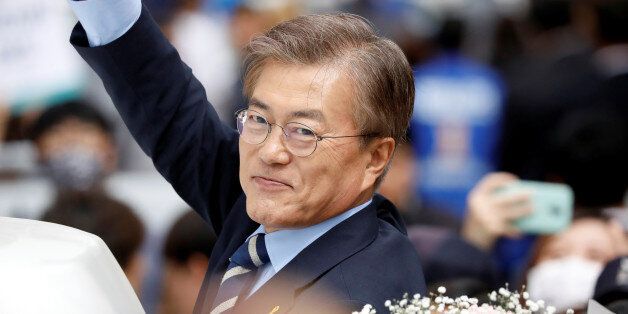 Moon Jae-in, the presidential candidate of the Democratic Party of Korea, leaves after his election campaign rally in Daegu, South Korea, May 8, 2017.  REUTERS/Kim Hong-Ji