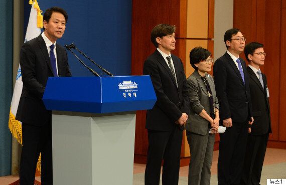 청와대가 민정수석 조국·인사수석 조현옥·홍보수석 윤영찬을 임명했다