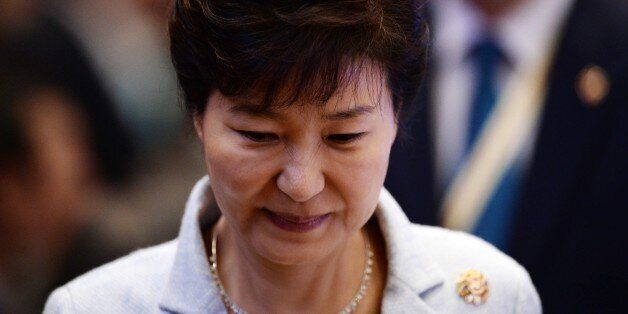 South Korean President Park Geun-hye attends the 17th ASEAN- Republic of Korea meeting during the 27th Association of Southeast Asian Nations ( ASEAN ) Summit at the Kuala Lumpur  on November 22, 2015. Southeast Asian leaders November 22 symbolically declared the establishment by year-end of an EU-style regional economic bloc, but diplomats admitted it will be years before the vision of a single market can be realised.   AFP PHOTO / MANAN VATSYAYANA        (Photo credit should read MANAN VATSYAY
