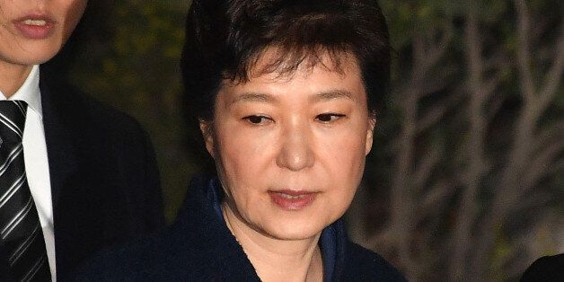 SEOUL, SOUTH KOREA - MARCH 30:  Ousted South Korean President Park Geun-hye, leaves after hearing on a prosecutors' request for her arrest for corruption at the Seoul Central District Court on March 30, 2017 in Seoul, South Korea. A hearing to determine whether an arrest warrant should be issued for former president Park Geun-hye will be held at the Seoul Central District Court. (Photo by Song Kyung-Seok-Pool/Getty Images)