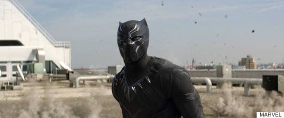 영화 '블랙 팬서'의 예고편과 포스터가 최초 공개됐다(영상)