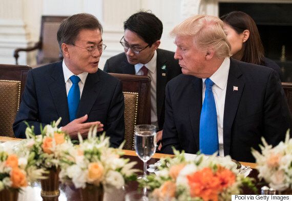 트럼프가 조금 전 문재인 대통령과의 만찬 후기를 트위터에 올렸다