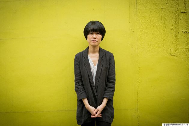 [허프 인터뷰] 5년 만에 돌아온 김애란은 '번번이 과정'이라 말한다