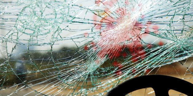 '1톤 화물차'로 헤어진 여성 들이받은 30대 남자가 한 변명