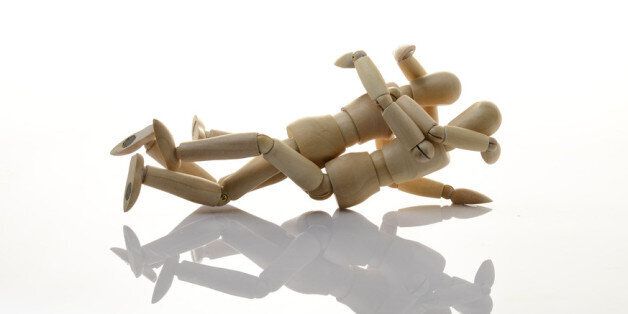 오르가슴을 여러 번 느끼는 법: 여성들을 위한 9가지 팁