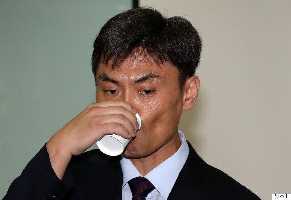 '뉴라이트 역사관' 논란 박성진 후보자에 대한 청와대의 입장 : '대통령 인사철학 벗어난 후보 아니다'