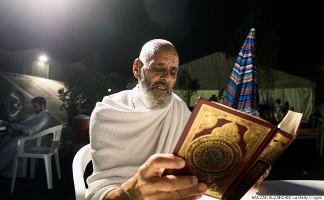 이슬람에서 가장 성스러운 곳인 메카 순례가 절정에 달했을 때의 모습