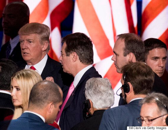 '러시아 스캔들' 수사에서 수사당국에 적극 협조하기로 한 트럼프 측근을 만나보라