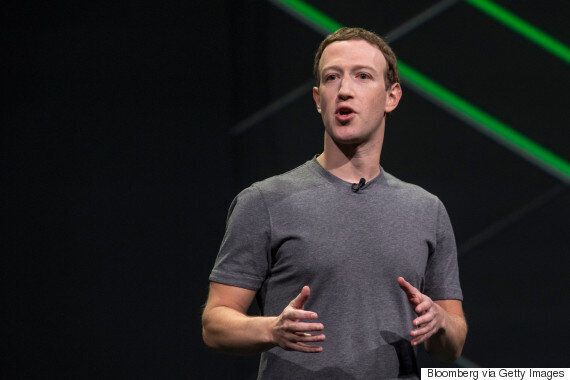 페이스북은 이제 우리의 적이다. 당장 계정을 삭제해야한다.