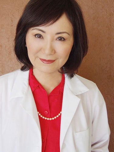 '블랙팬서'에서 '자갈치 아지매'를 연기한 배우의 정체