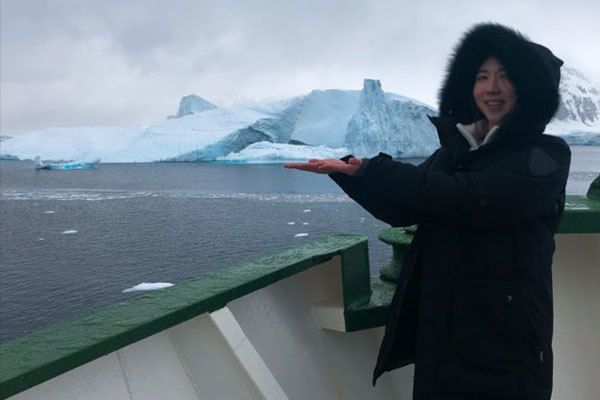 남극에 도착한 그린피스 현지원 커뮤니케이션 담당자
