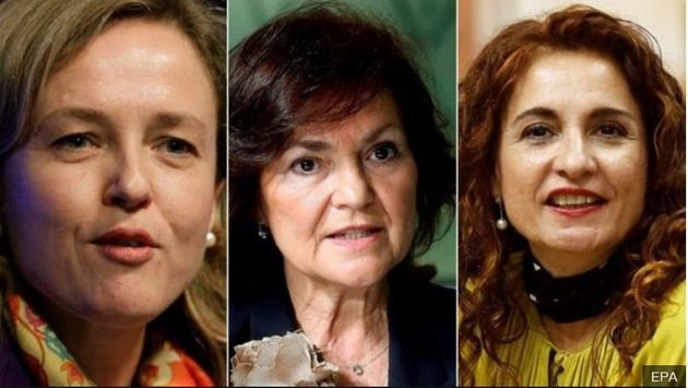 여성 각료가 다수인 스페인 신정부 내에서 주요 부처를 여성 장관들. 왼쪽으로 나디아 칼비뇨 경제장관, 카르멘 칼로 부총리, 마리아 헤수수 몬테로 재무장관. EPA