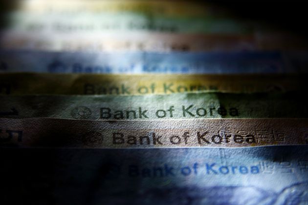 OECD는 한국 경제의 위기 요인으로 '대기업 총수 일가'를 꼽았다