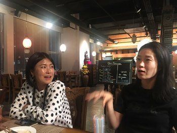 김정은씨(왼쪽)는 현직 학원강사, 차윤주씨는 올해초 뉴스1을 그만둔 12년차 경력 기자 출신이다.