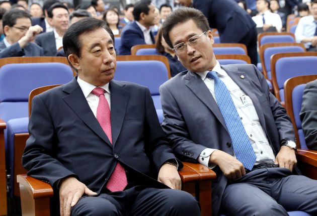 6월21일 의원총회에 참석한 김성태 원내대표.