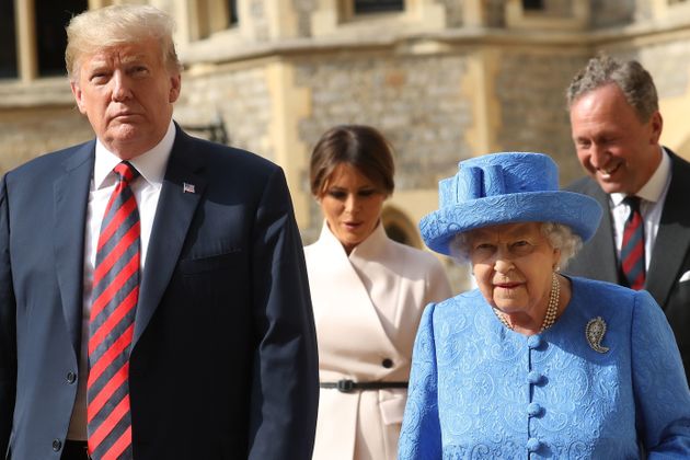 영국 윈저성에서 도널드 트럼프 미국 대통령 부부와 만난 엘리자베스 2세 영국 여왕. 2018년 7월13일.