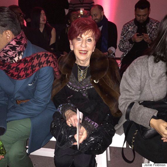 2015년 뉴욕 패션위크에 참석 중인 펠드먼의 할머니.