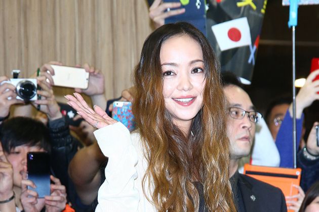 정치인 추모한 아무로 나미에가 일본 우익에게 악플테러를 받았다