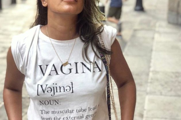 여성 배우가 '버자이너'라고 적힌 티셔츠를 입었고, 남성 유저들이 광분했다 (사진)