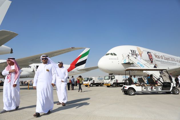 사진은 2017년 11월13일 두바이 에어쇼에서 열린 에미레이트항공의 '100번째' 에어버스 A380 도입 기념 행사. 