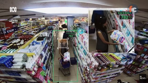 '블랙미러'에 나올법한 엄청난 일들이 중국에서 벌어지고 있다