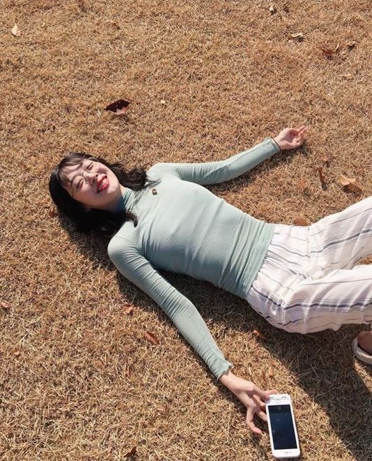 '설리 노브라'는 더 이상 논란거리가 아니다