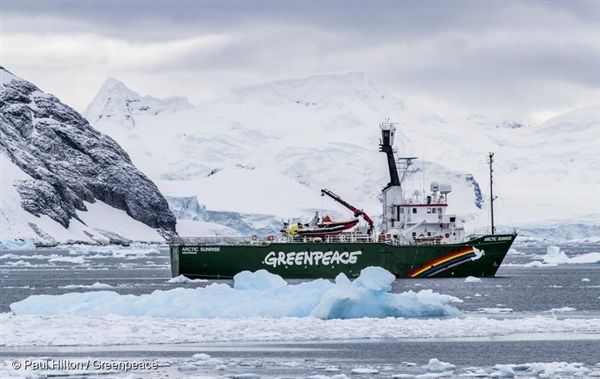 지난 3월, 남극해 탐사를 다녀온 그린피스 환경 감시선 ‘아틱선라이즈’호