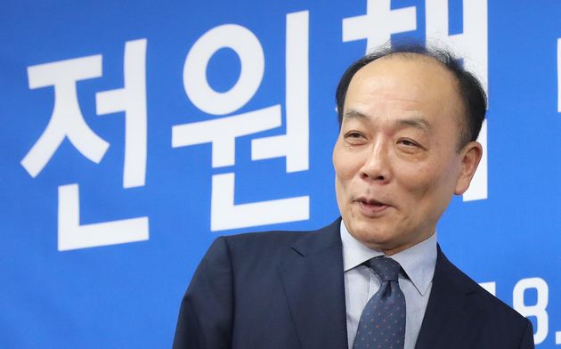 전원책이 한국당 앞날을 예측하며 쳐내야 할 사람들을 언급했다