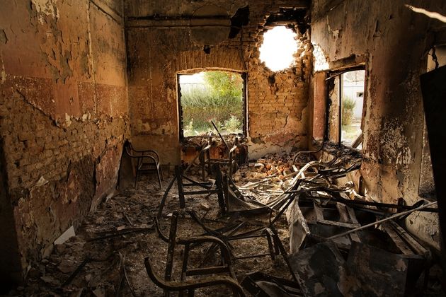 2015년 10월 3일, 공습 이후 불에 탄채 남아있는 국경없는의사회 아프가니스탄 쿤두즈 외상병원의 내부 모습