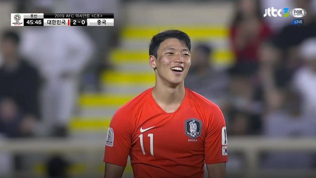 여진구 닮았다는 황희찬, 황소 같은 '우리 황'을 응원하는 이유