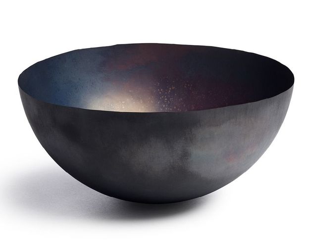 Laurenz Stockner 'Bowl made of copper / elastic shape – Ø 200 mm'