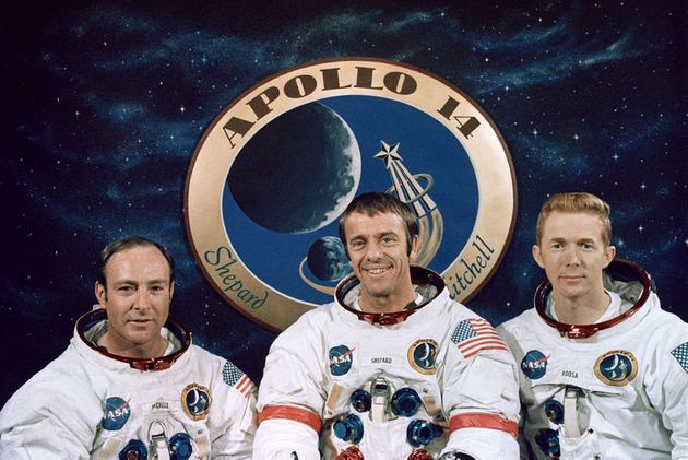아폴로 14호 승무원들. 가운데 있는 사람이 사령관 앨런 셰퍼드다