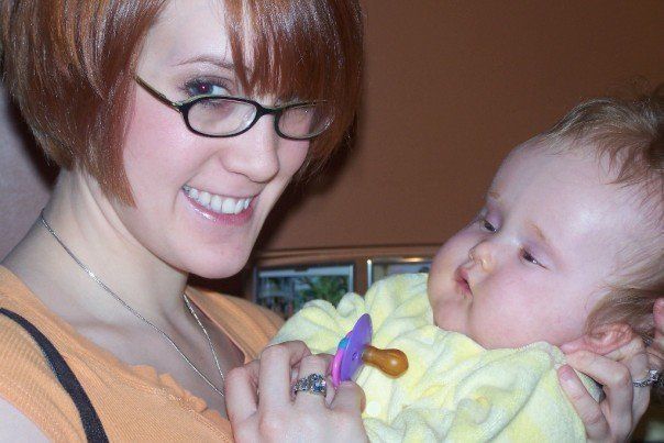 2007년 디나 질롯과 딸 조이.