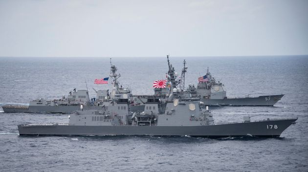 2017년 4월 28일 미일 해상 합동훈련 사진. 