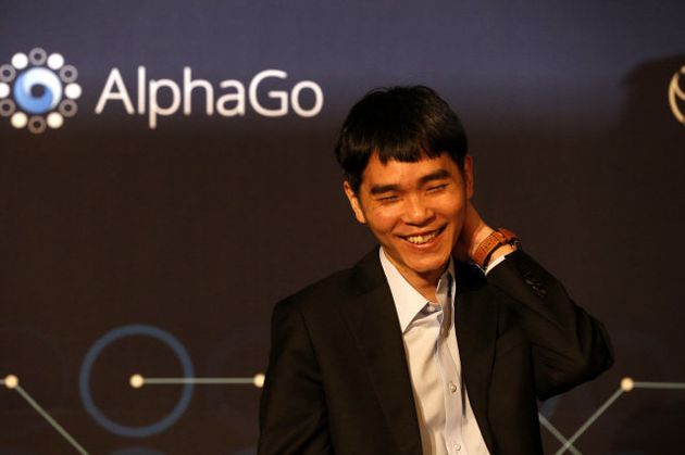 이세돌이 올해를 끝으로 활동 중단을 선언한다