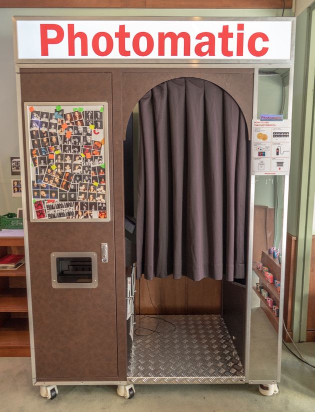 [태우'S PICK] 셀카 좋아하는 사람들을 위한 사진관, 포토매틱