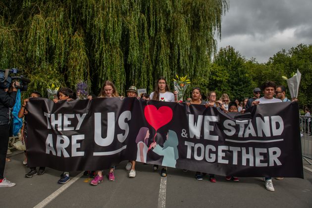 뉴질랜드 크라이스트처치 테러 희생자를 추모하는 행진에 참여한 시민들의 모습. 뉴질랜드, 크라이스트처치. 2019년 3월23일.
