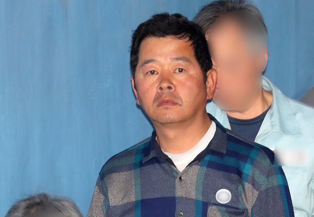 윤석열 지검장 집 찾아가 협박한 유튜버가 구속됐다