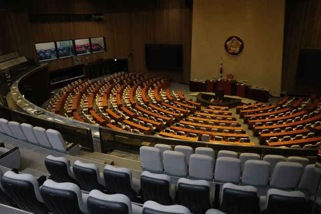 유치원 3법이 심사 없이 '프리패스' 중이다