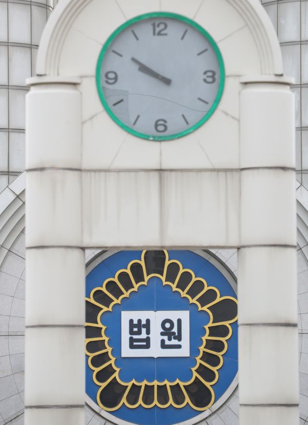 소라넷 운영자가 2심에서도 징역 4년을 선고받았다