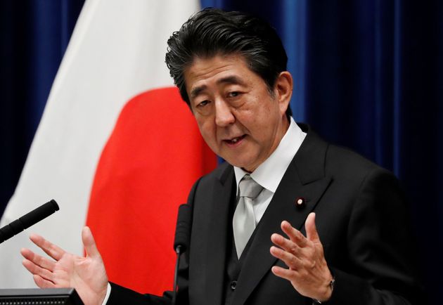 Japan's Prime Minister Shinzo Abe gestures as he speaks at a news conference after reshuffling his cabinet at his official residence in Tokyo, Japan September 11, 2019. REUTERS/Issei Kato