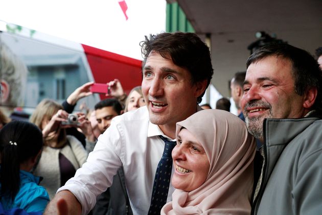 Canada's Prime Minister Justin Trudeau poses for a photo for the upcoming election in Truro, Nova Scotia, September 18, 2019.  REUTERS/John Morris