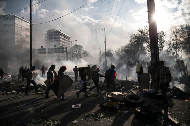 QUITO, ECUADOR - OCTOBER 12 :  Protesters clash with the police near Casa de la Cultura during the tenth day of protests against the government, in Quito, Ecuador, 12 October 2019.   (Photo by Jonatan Rosas/Anadolu Agency via Getty Images)