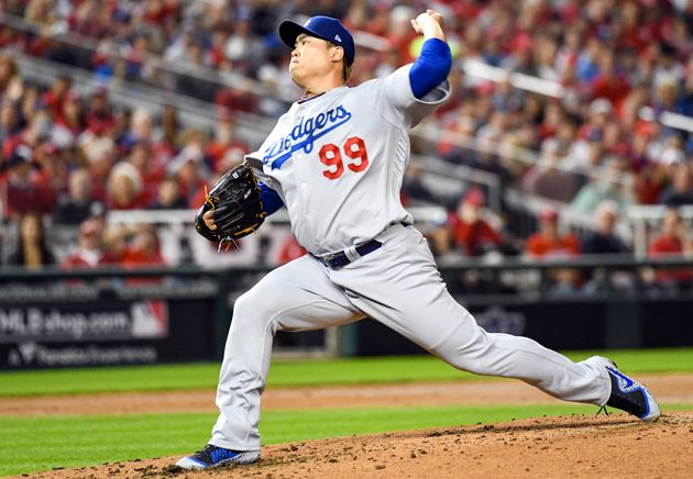WASHINGTON, DC - OCTOBER 06:  Los Angeles Dodgers starting pitcher Hyun-Jin Ryu (99) pitches in the second inning of Game three of the National League Division Series against the Washington Nationals on October 6, 2019, at Nationals Park, in Washington D.C.  (Photo by Mark Goldman/Icon Sportswire via Getty Images)